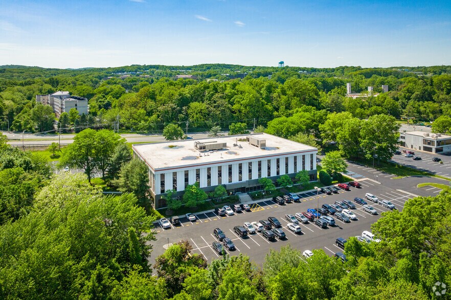 More Photos Of 299 Cherry Hill Rd, Parsippany Medical For Lease