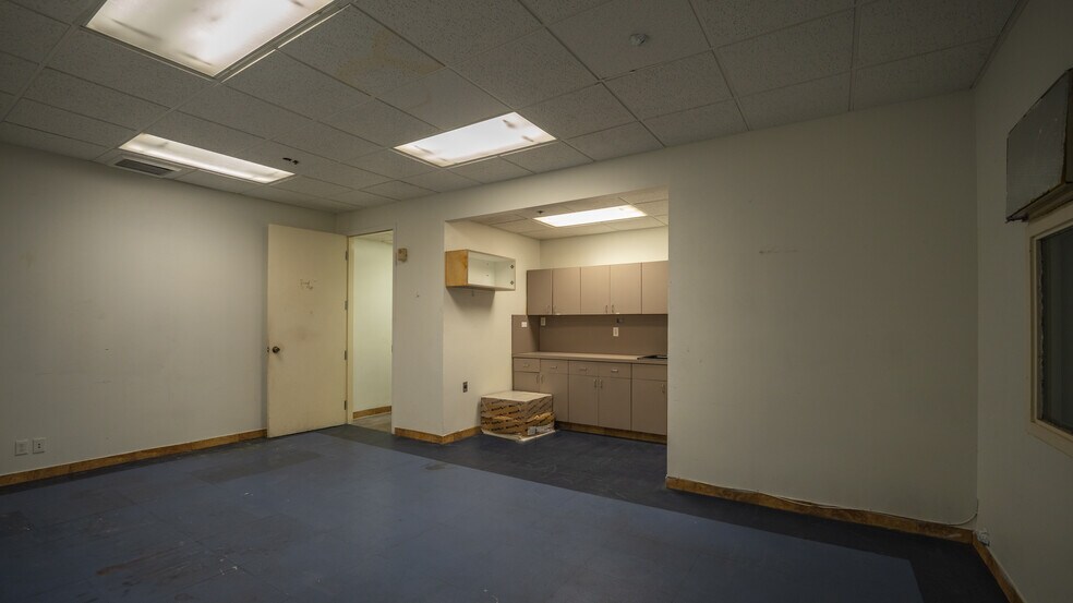 More Photos Of 6000 Park of Commerce Blvd, Boca Raton Distribution For Lease