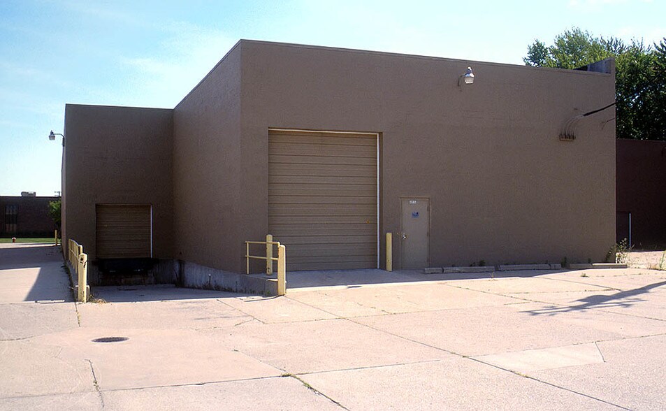 More Photos Of 31731 Sherman Ave, Madison Heights Warehouse For Lease