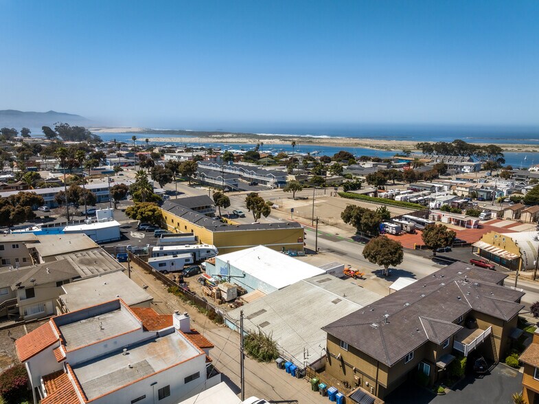More Photos Of 1150 Main St, Morro Bay Warehouse For Sale