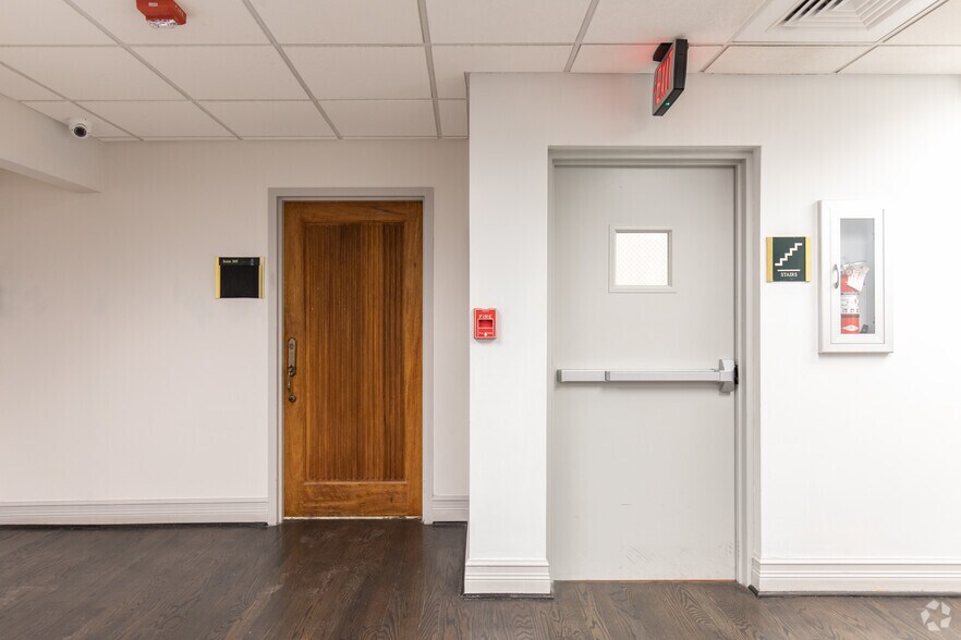 Photo of 3rd Floor Ste 305