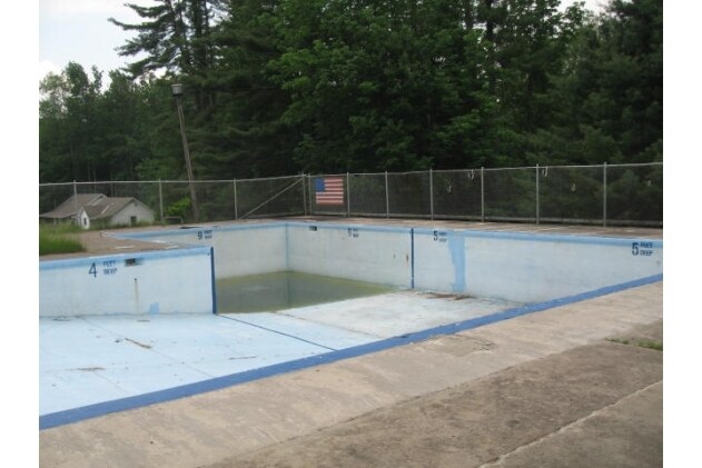 More Photos Of 211 Mail Rd, Barryville Hotel For Sale