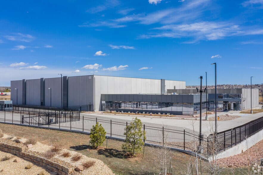 More Photos Of 3233 Janitell Rd, Colorado Springs Industrial For Lease