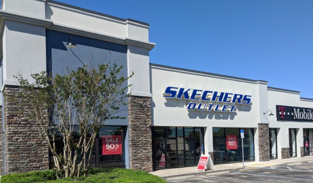 More Photos Of 9400 Arlington Expy, Jacksonville Unknown For Lease