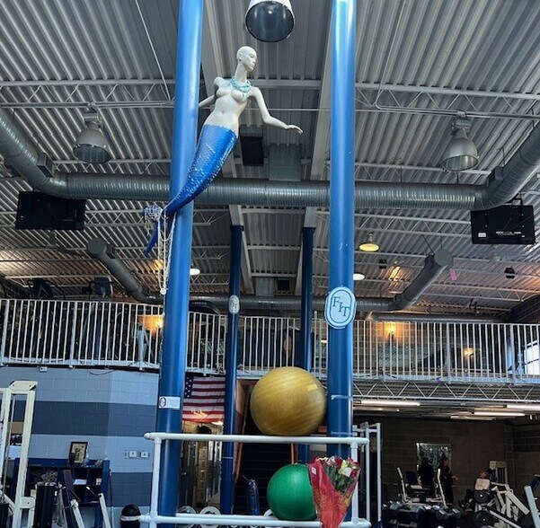 More Photos Of 615 Claremont Ave, Norfolk Light Manufacturing For Lease