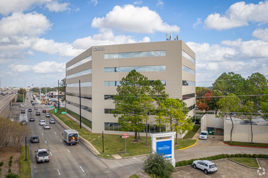 More Photos Of 12603 Southwest Fwy, Stafford Office For Lease