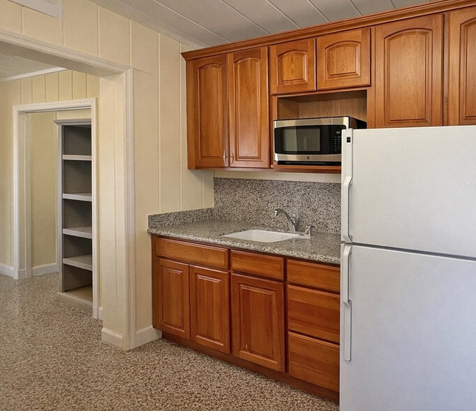 More Photos Of 713 E Atlantic Blvd, Pompano Beach Office For Sale