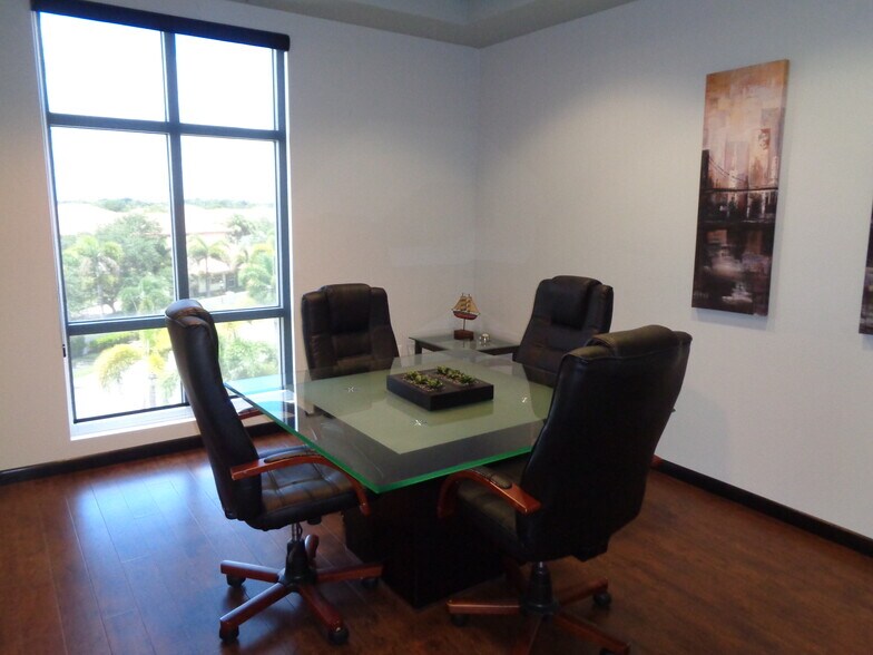 More Photos Of 5850 Coral Ridge Dr, Coral Springs Medical For Sale