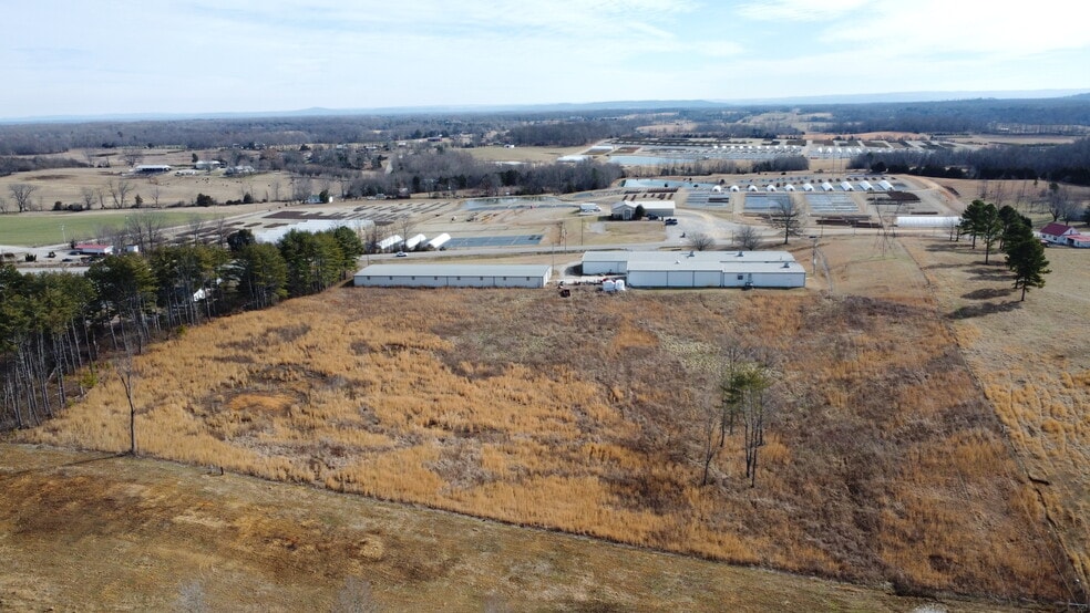More Photos Of 10261 Smithville Hwy, McMinnville Warehouse For Sale