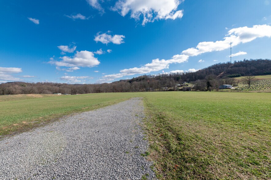 More Photos Of 1085 S Pike St, Shinnston Land For Sale