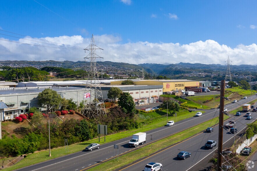 More Photos Of 98-718 Moanalua Rd, Pearl City Warehouse For Lease