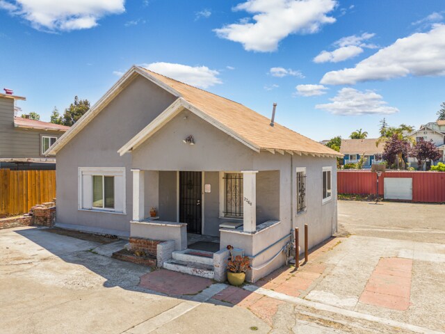 More Photos Of 2262-2270 High St, Oakland Apartments For Sale