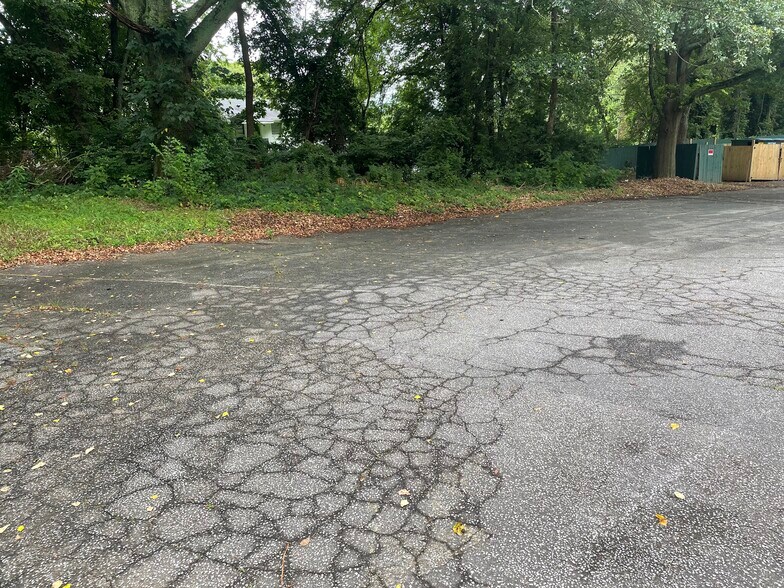 More Photos Of 6277 Memorial Dr, Stone Mountain Medical For Sale