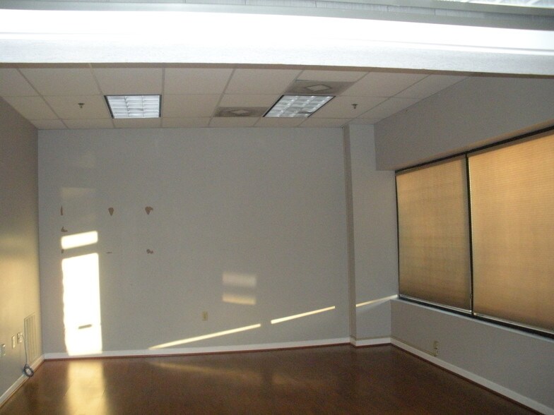 More Photos Of 4715-4763 Patriot Hwy, Fredericksburg Storefront Retail Office For Sale