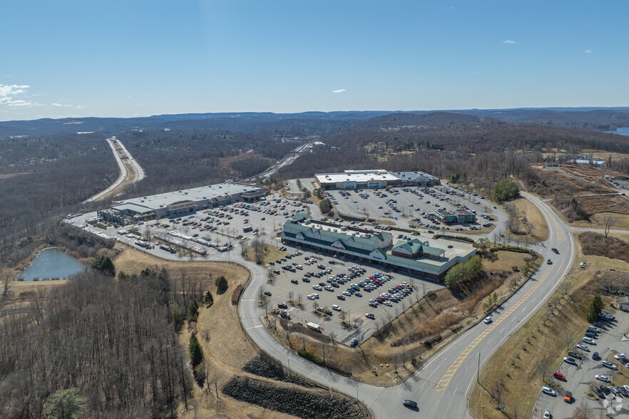 More Photos Of 100 Independent Way, Brewster Village Freestanding For Lease