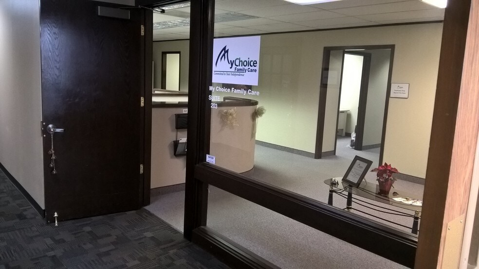 5801 Washington Ave, Racine, WI 53406 Medical Office For Lease