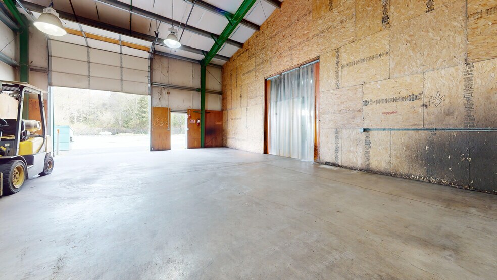 More Photos Of 545 Ronlee Ln NW, Olympia Industrial For Sale