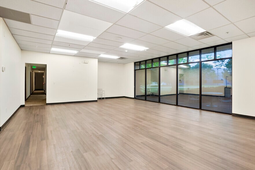 More Photos Of 6268 Monarch Park Pl, Longmont Industrial For Sale