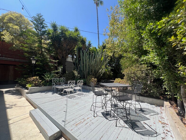 More Photos Of 4617-4619 W Washington Blvd, Los Angeles General Retail For Lease