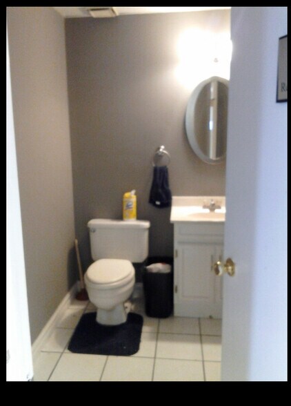 More Photos Of 3010 Bordentown Ave, Parlin Medical For Lease