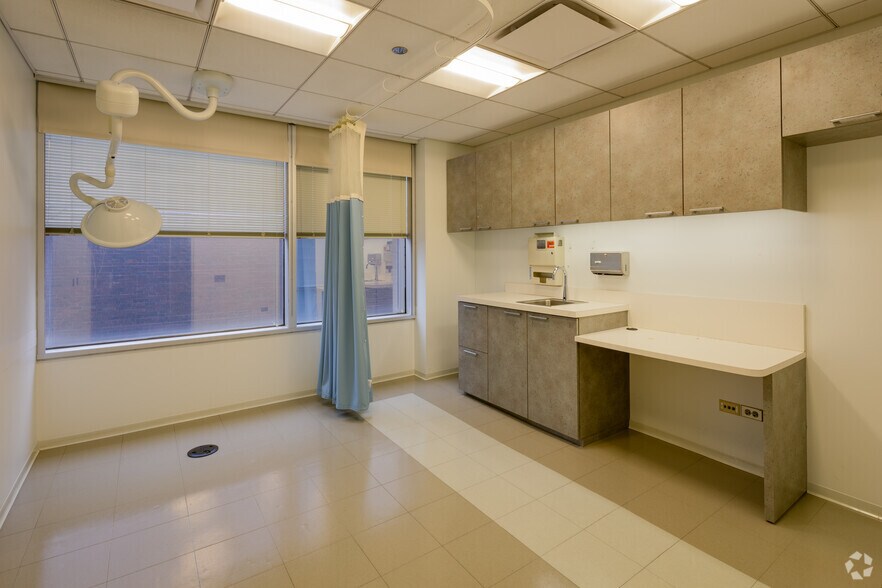 Photo of 9th Floor Ste 900