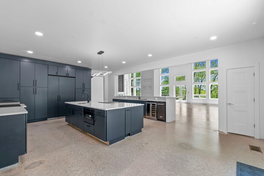 More Photos Of 18649 & 18645 Saddle Shop Ln, Springdale Lodge Meeting Hall For Sale