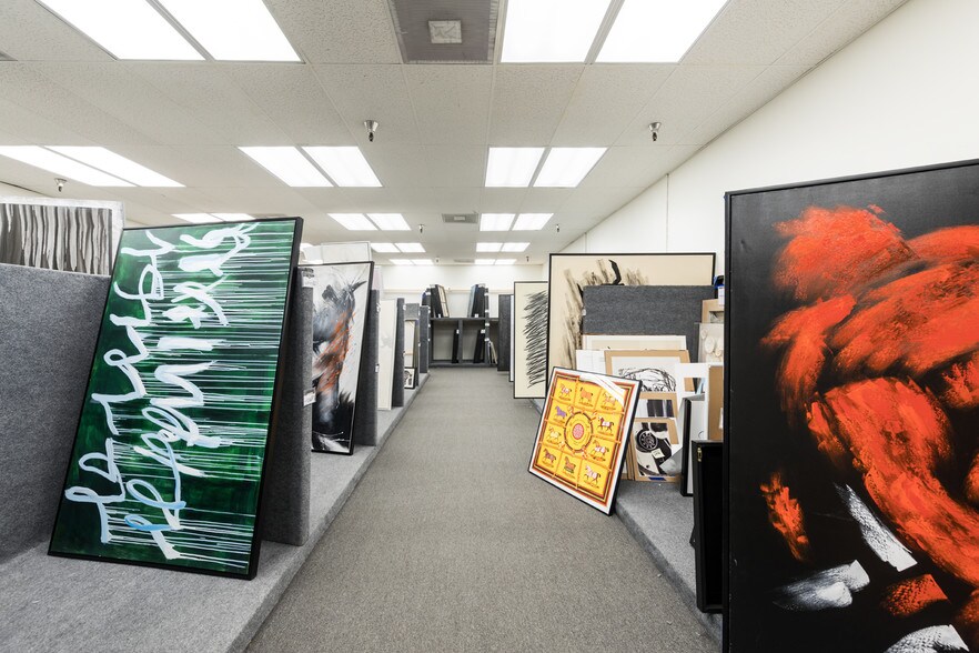 More Photos Of 1900-1950 E 25th St, Vernon Manufacturing For Lease