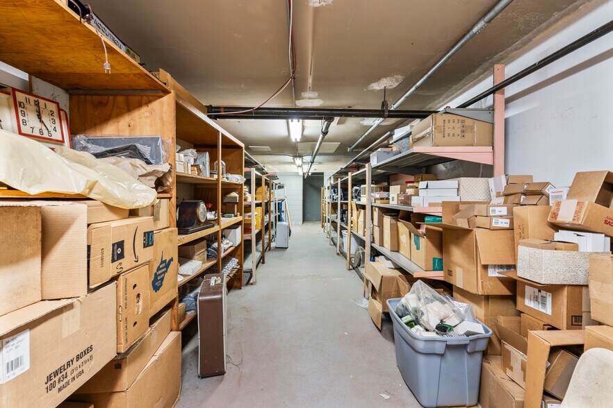 More Photos Of 83-85 Washington St, Norwalk Loft Creative Space For Sale