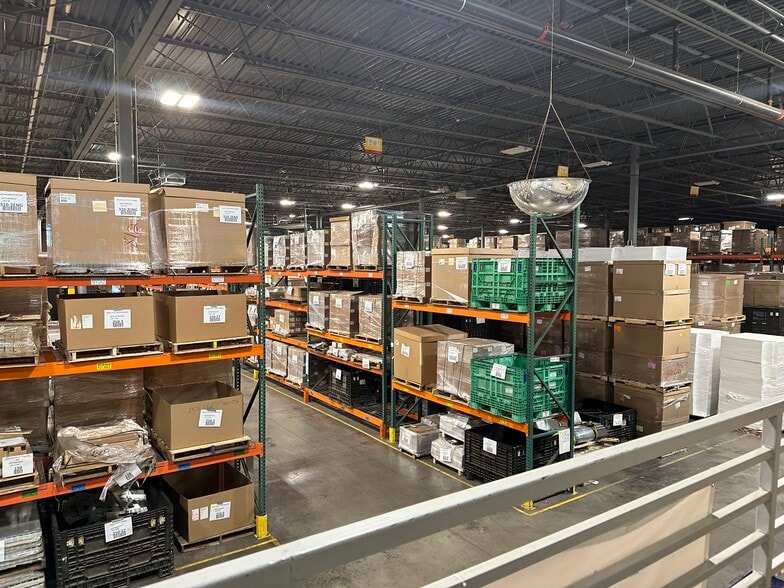 More Photos Of 6982 S Quentin St, Englewood Warehouse For Sale