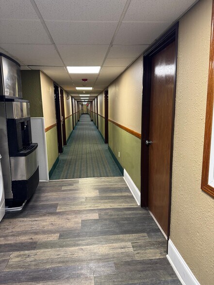 More Photos Of 2601 E 12th St, Mendota Hotel For Sale
