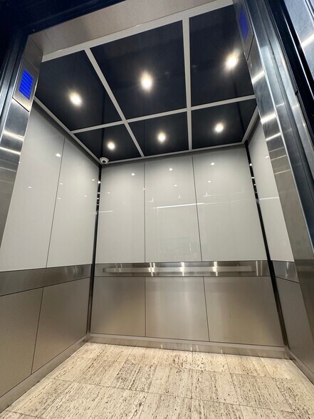 More Photos Of 1628 John F Kennedy Blvd, Philadelphia Office For Lease