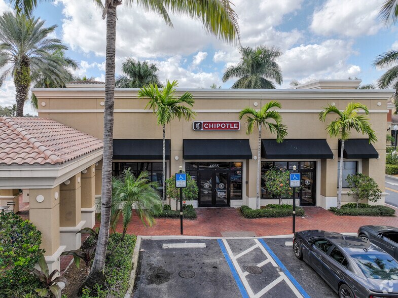 More Photos Of 4625-4881 PGA Blvd, Palm Beach Gardens Unknown For Lease
