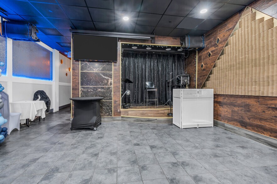 More Photos Of 357 Highway 9, Manalapan Township Storefront For Sale