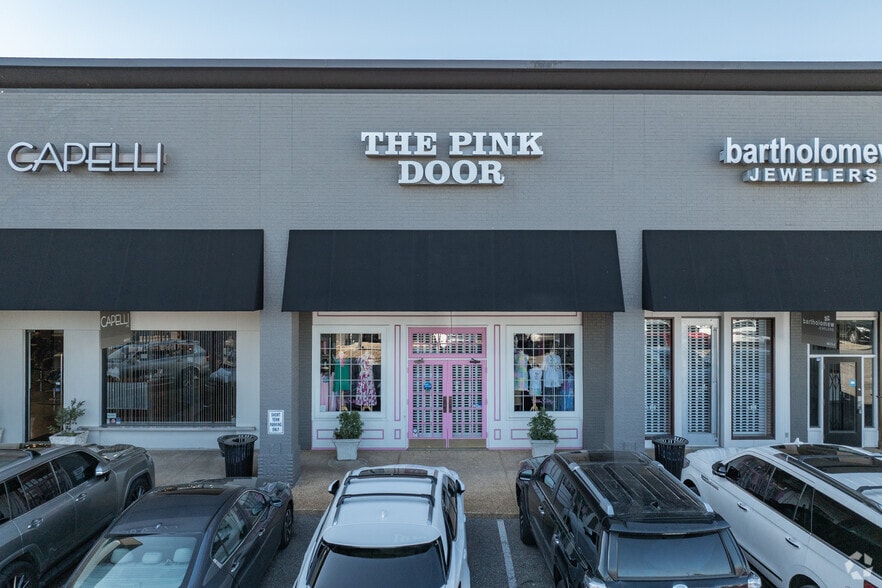 More Photos Of 4609-4637 Poplar Ave, Memphis Unknown For Lease