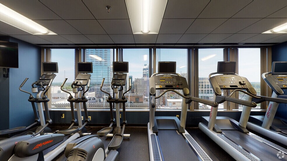 More Photos Of 150 Fayetteville St, Raleigh Office For Lease