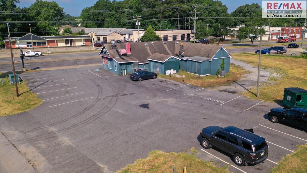 More Photos Of 9900 Jefferson Ave, Newport News Restaurant For Sale