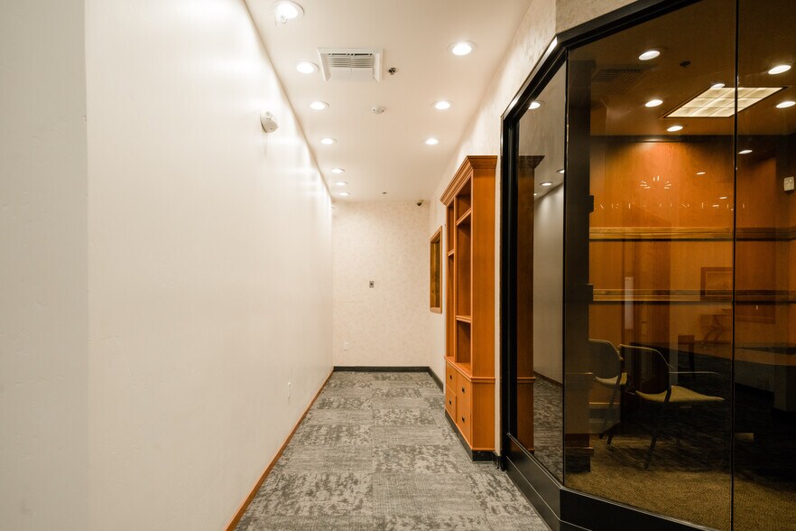 More Photos Of 2001 W Caldwell Ave, Visalia General Retail For Sale