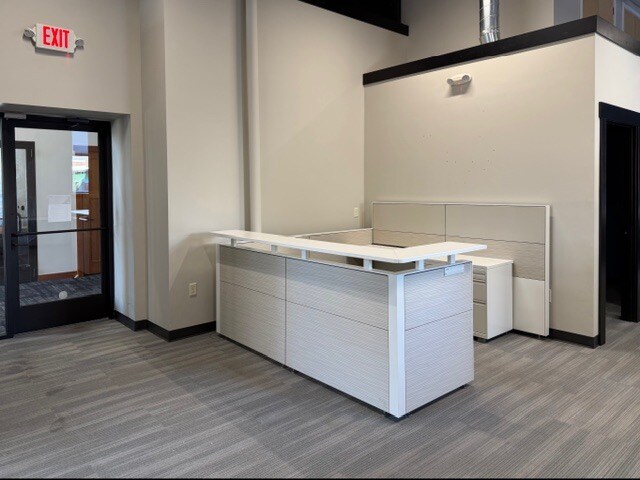 More Photos Of 11 E Marshall St, Rice Lake Medical For Lease