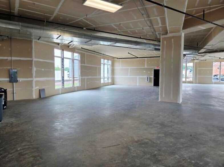 More Photos Of 120 Twin Steeples Cir NE, Dyersville General Retail For Lease