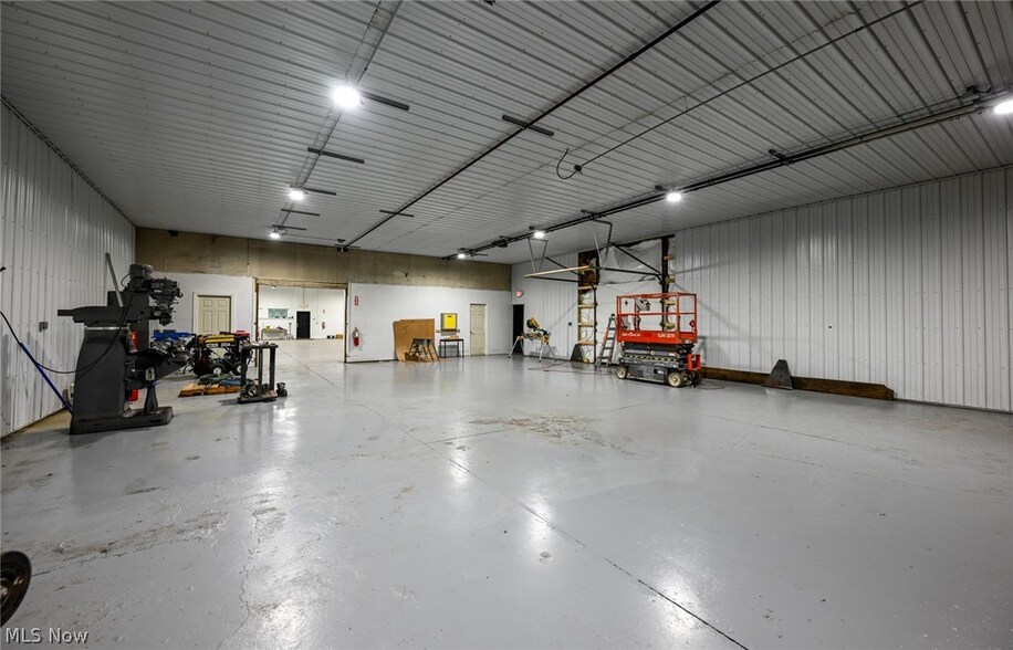 More Photos Of 420 Merrill St, Andover Warehouse For Sale