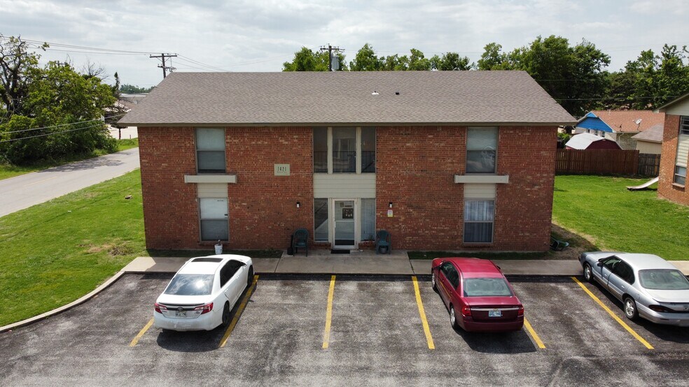 Primary Photo Of 7413 Melrose Ln, Oklahoma City Apartments For Sale