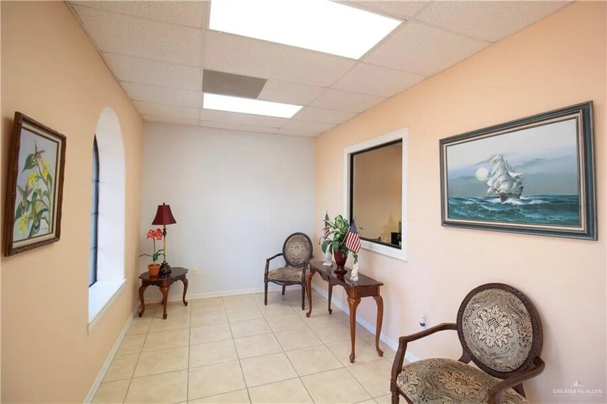 More Photos Of 3516 Buddy Owens Ave, McAllen Office For Sale