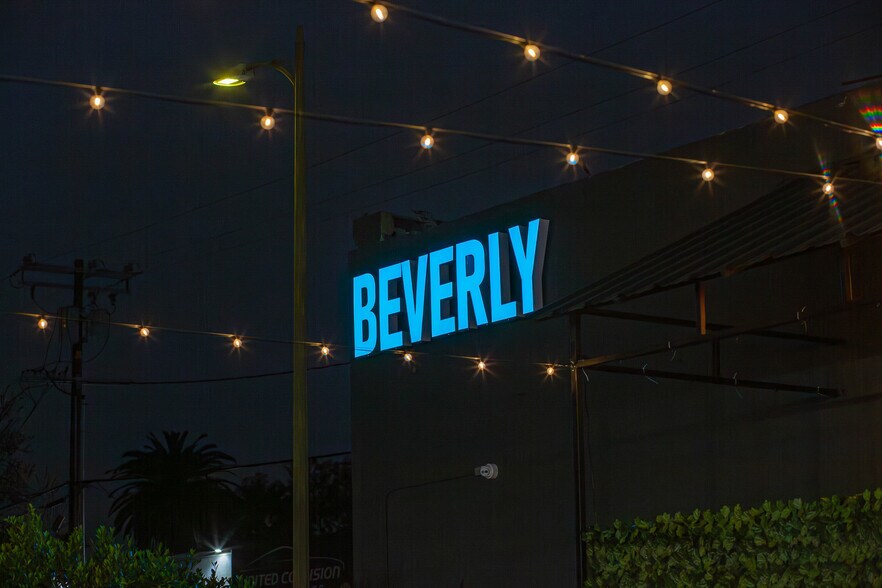 More Photos Of 3211 Beverly Blvd, Los Angeles General Retail For Sale