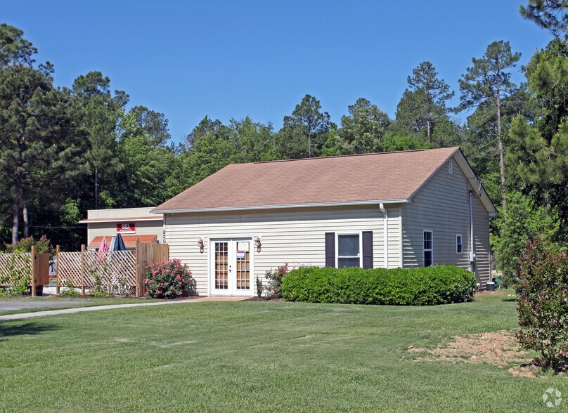 More Photos Of 820 Bass Dr, Santee Freestanding For Sale