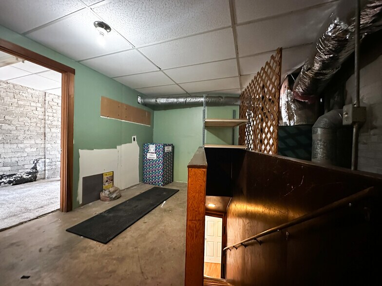 More Photos Of 121 S Kentucky Ave, Lakeland Storefront For Lease