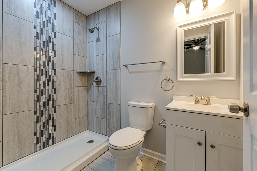 More Photos Of 501 Cedarmont Dr, Antioch Apartments For Sale