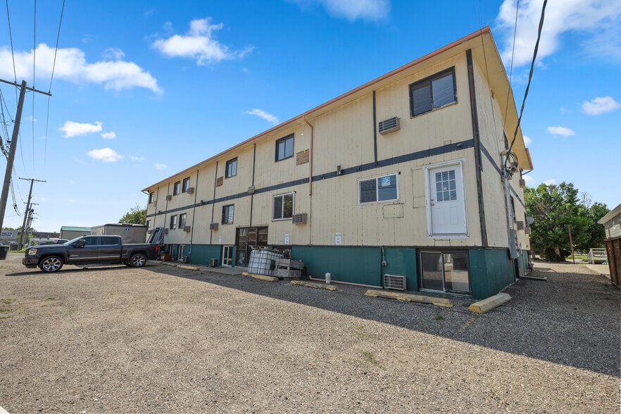 More Photos Of 537 2nd St, Havre Hotel For Sale