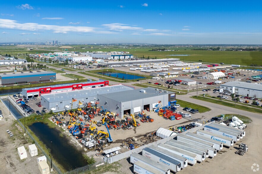 More Photos Of 285113 Frontier Rd SE, Calgary Warehouse For Lease