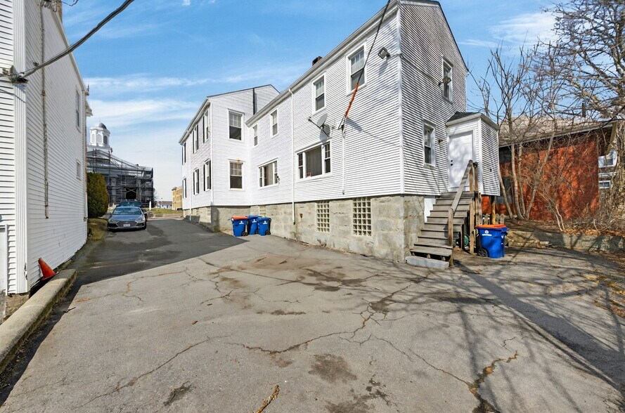 More Photos Of 446 County St, New Bedford Office For Sale