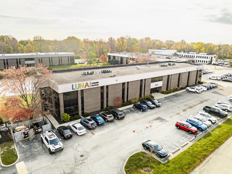 More Photos Of 8935 N Meridian St, Indianapolis Coworking Space